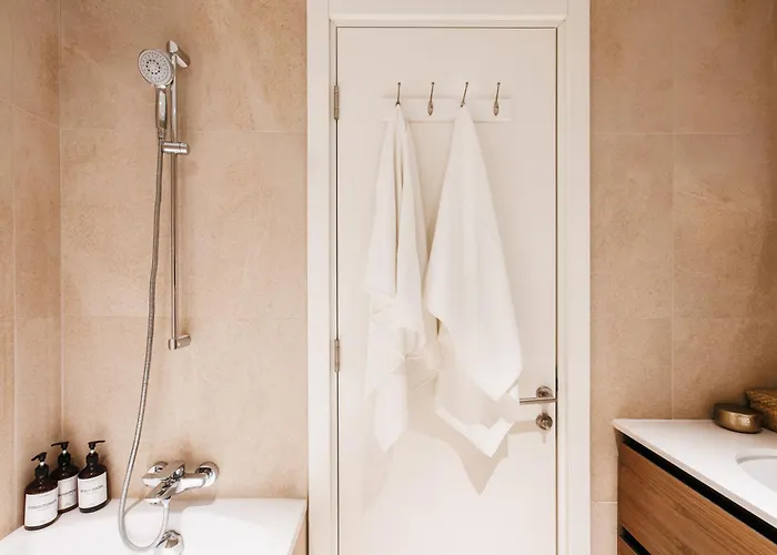 Wf 104m2 Prestige With Terrace, Gym And Pool