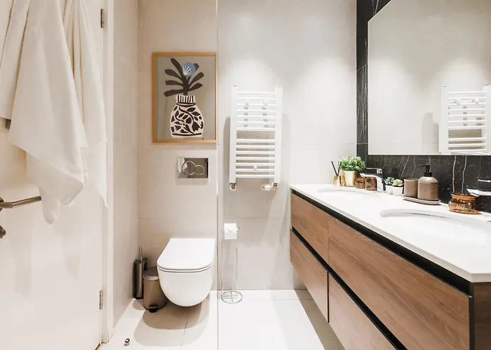 Wf 104m2 Prestige With Terrace, Gym And Pool Belgrád